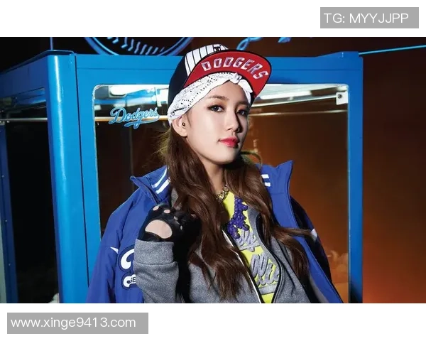 当绿茵巨星化身时尚先锋演绎球场外的别样魅力